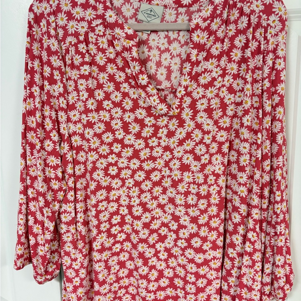 St. John's Bay Red Daisy-Print Long Sleeve Top